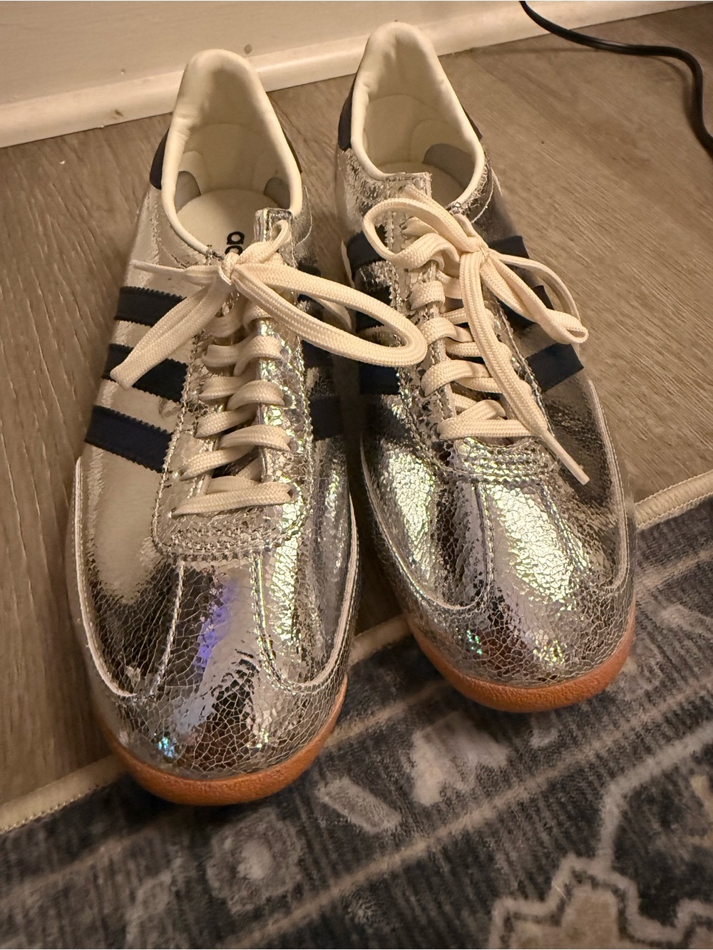 Adidas SL72 Silver Metallic Sneakers with Navy Stripes women’s SZ 8 NEW